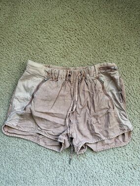 BlankNYC Blush Shorts - Size Small